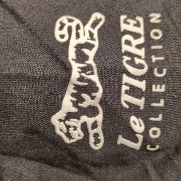 LeTigre black tee sz M - Picture 3 of 5